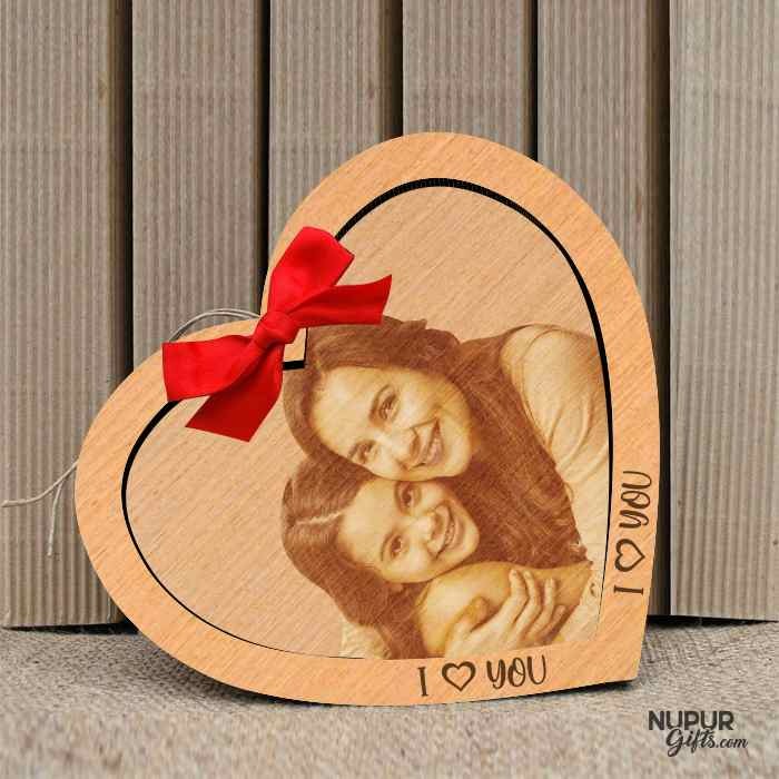 Personalized Wood Heart Engraved Photo &amp; Message with Frame